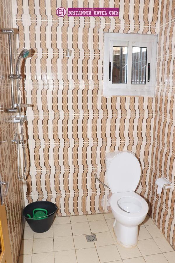 Britannia Hotel Cmr Yaoundé Dış mekan fotoğraf